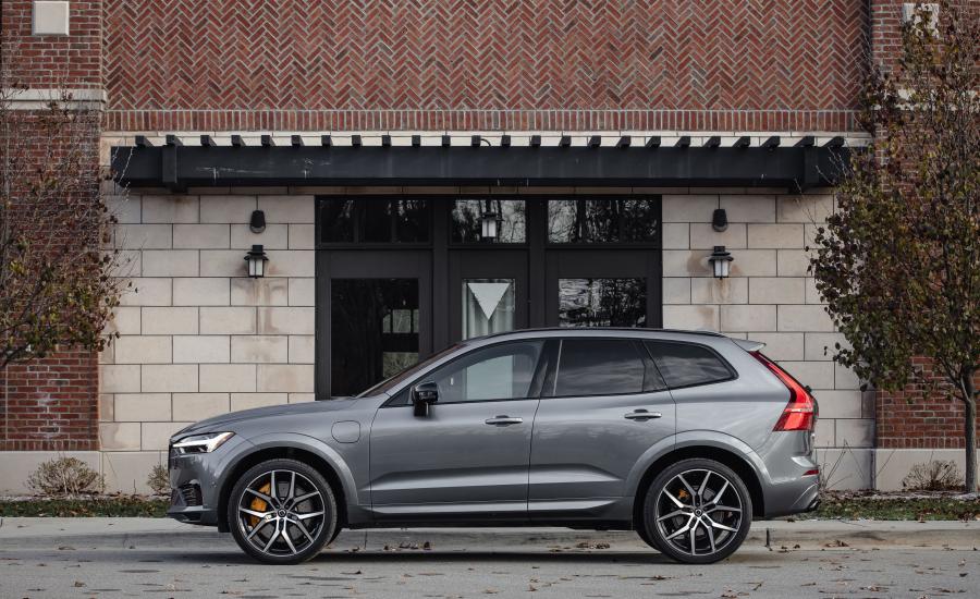  Volvo XC60 T8 Polestar Engineered 2019 года  (NA) (фото 17 из 40)